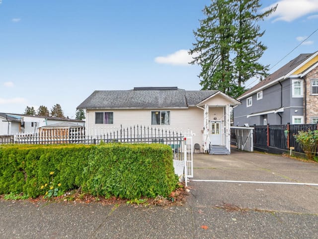 House for sale in Surrey, Surrey, 7576 140 Street, 263173195 | Realtylink.org
