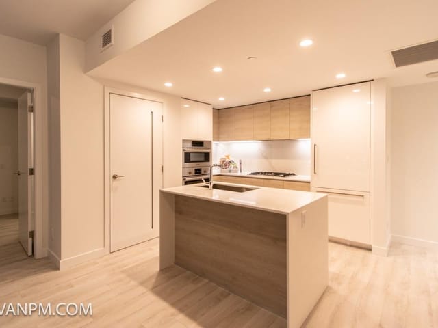 Apartment for rent in Burnaby, Burnaby North, 405 2085 Skyline Court, 263173231 | Realtylink.org