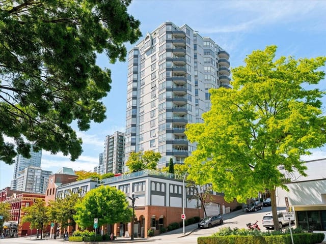Apartment for sale in New Westminster, New Westminster, 702 328 Clarkson Street, 263173250 | Realtylink.org