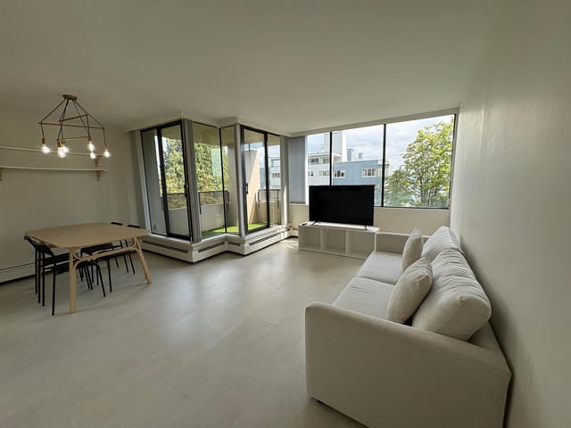 Apartment for sale in West Vancouver, West Vancouver, 502 1737 Duchess Avenue, 263173381 | Realtylink.org