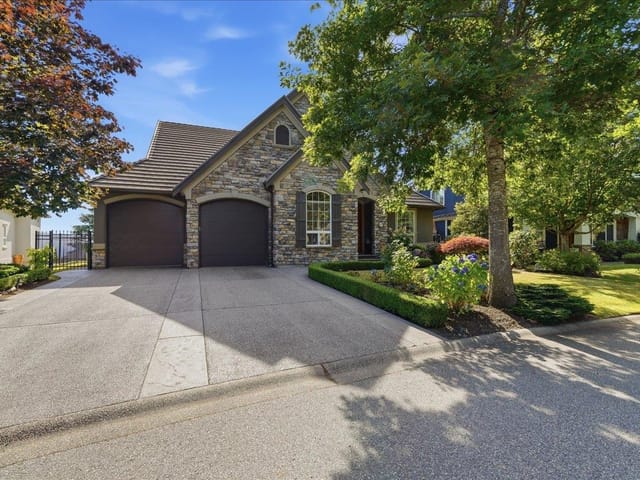 House for sale in Abbotsford, Abbotsford, 35392 Jade Drive, 263173458 | Realtylink.org