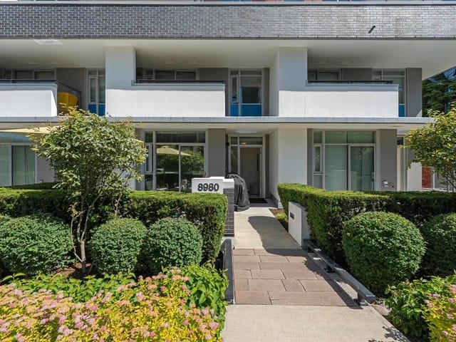 Townhouse for rent in Burnaby, Burnaby North, Towmhouse 8980 University Crescent, 263173492 | Realtylink.org