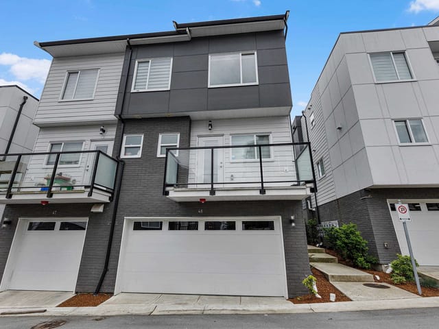 Townhouse for sale in Surrey, Surrey, 49 9652 162a Street, 263173554 | Realtylink.org