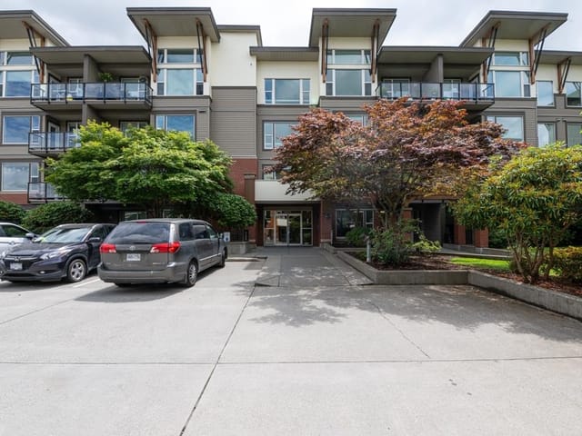 Apartment for sale in Abbotsford, Abbotsford, 114 33539 Holland Avenue, 263173574 | Realtylink.org
