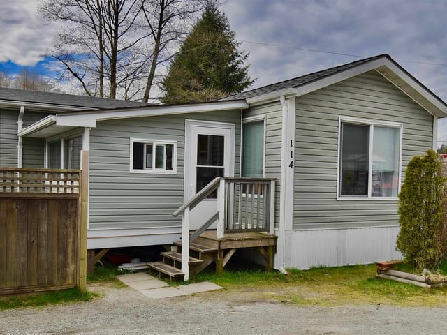 Manufactured Home for sale in Gibsons, Sunshine Coast, 114 1413 Sunshine Coast Highway, 263173668 | Realtylink.org