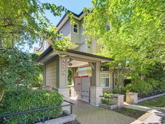 Townhouse for sale in Burnaby, Burnaby North, 202 4238 Albert Street, 263173690 | Realtylink.org