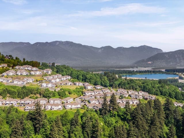 Townhouse for sale in Chilliwack, Chilliwack, 11 8590 Sunrise Drive, 263173696 | Realtylink.org
