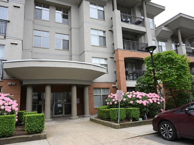 Apartment for sale in Abbotsford, Abbotsford, 202 33545 Rainbow Avenue, 263173740 | Realtylink.org