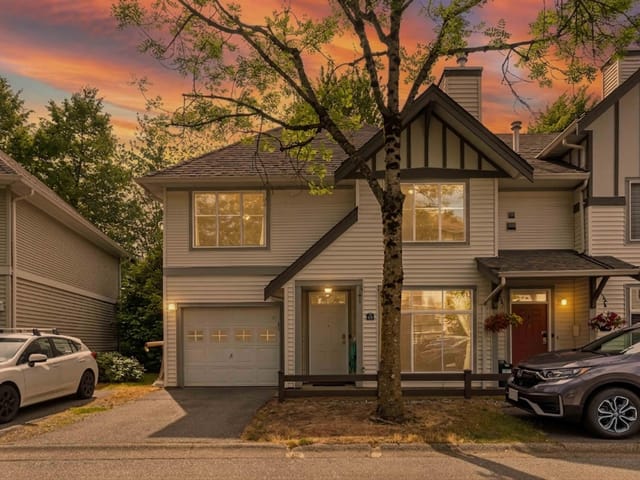Townhouse for sale in Surrey, Cloverdale, 52 6465 184a Street, 263173742 | Realtylink.org