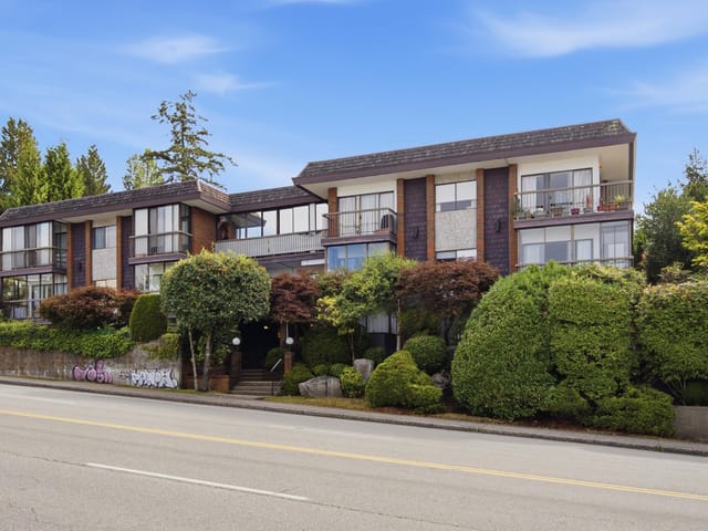 Apartment for sale in North Vancouver, North Vancouver, 307 2710 Lonsdale Avenue, 263173776 | Realtylink.org