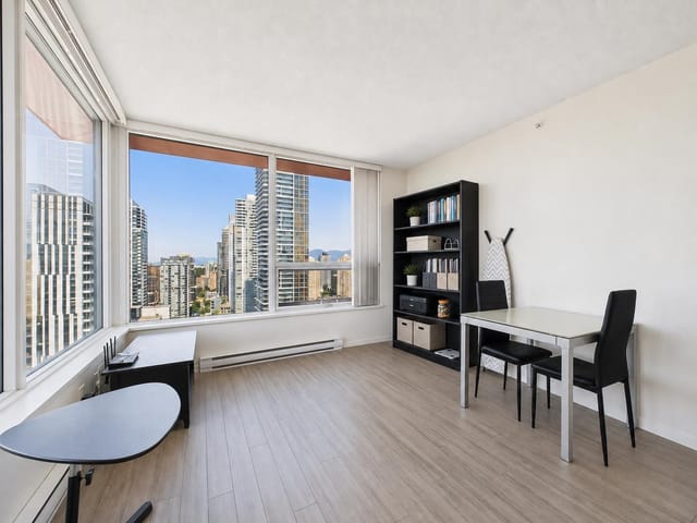 Apartment for sale in Burnaby, Burnaby South, 3205 6658 Dow Avenue, 263173832 | Realtylink.org