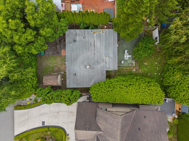 House for sale in Surrey, South Surrey White Rock, 12221 Gilley Street, 263173853 | Realtylink.org