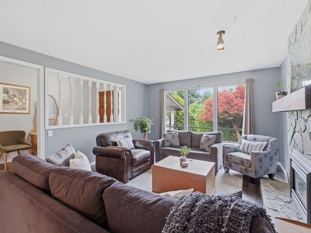 House for sale in Surrey, South Surrey White Rock, 2161 153a Street, 263173869 | Realtylink.org