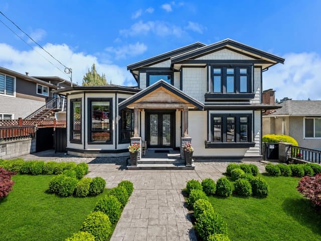 House for sale in Burnaby, Burnaby South, 7626 Hedley Avenue, 263173963 | Realtylink.org