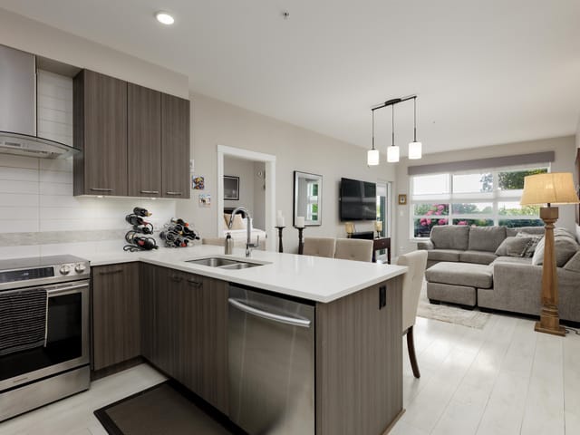 Apartment for sale in Tsawwassen, Tsawwassen, 122 4690 Hawk Lane, 263173985 | Realtylink.org