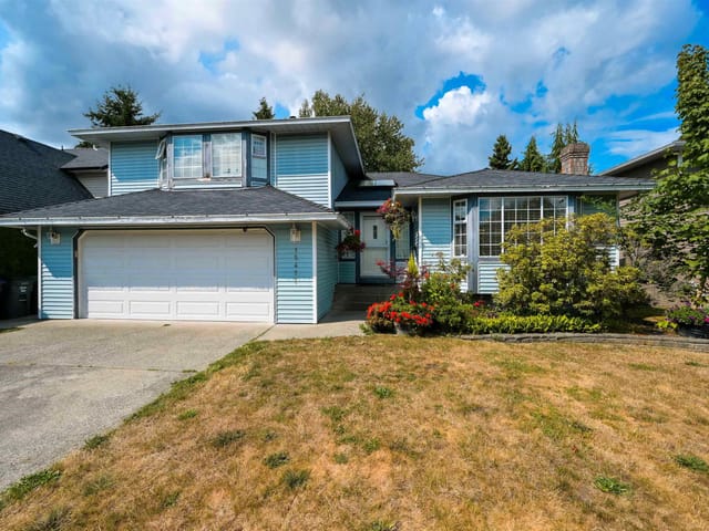 House for sale in Surrey, Surrey, 15477 93a Avenue, 263174007 | Realtylink.org