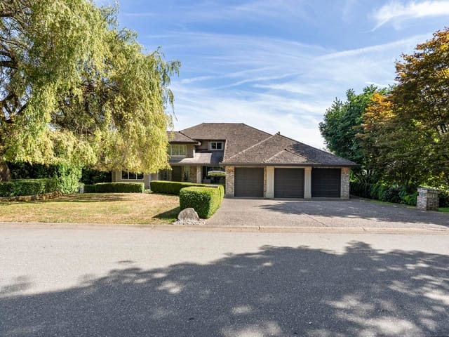 House for sale in Surrey, Surrey, 16672 77 Avenue, 263174024 | Realtylink.org