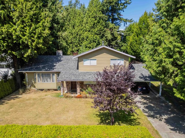 House for sale in Surrey, South Surrey White Rock, 12765 22 Avenue, 263174078 | Realtylink.org