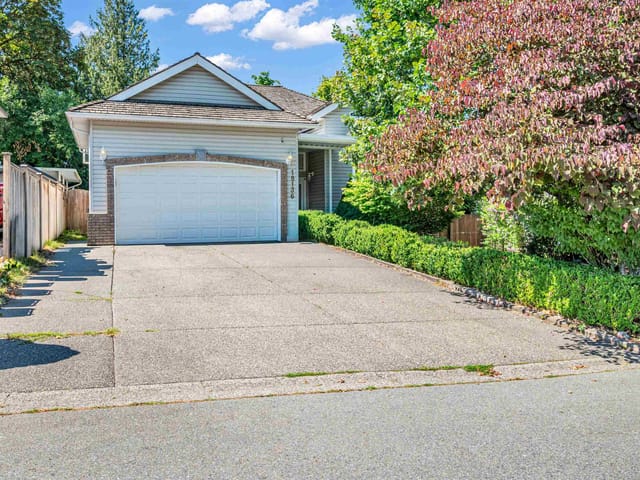 House for sale in Surrey, Cloverdale, 18136 Claytonwood Crescent, 263174144 | Realtylink.org