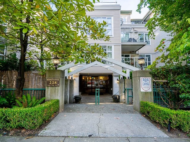 Apartment for sale in Vancouver, Vancouver East, 402 228 E 18th Avenue, 263174249 | Realtylink.org