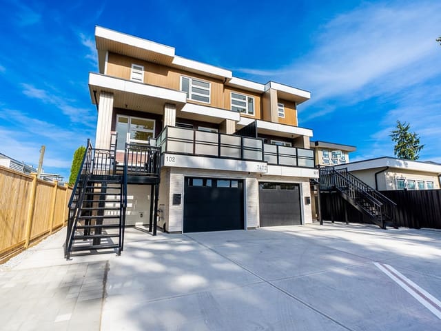 1/2 Duplex for sale in Surrey, Surrey, 7474 124 Street, 263174285 | Realtylink.org