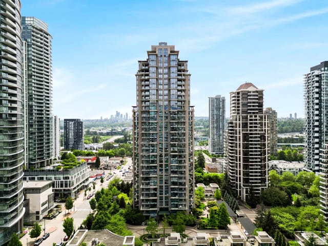 Apartment for sale in Burnaby, Burnaby North, 807 2077 Rosser Avenue, 263174299 | Realtylink.org