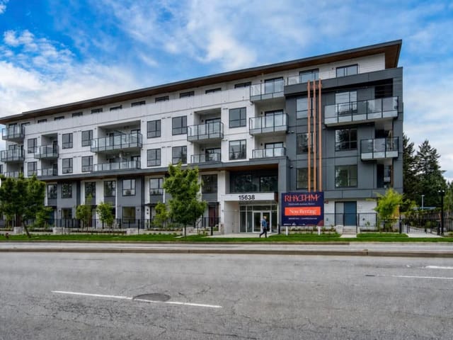 Apartment for rent in Surrey, South Surrey White Rock, 513 15638 24 Avenue, 263174304 | Realtylink.org