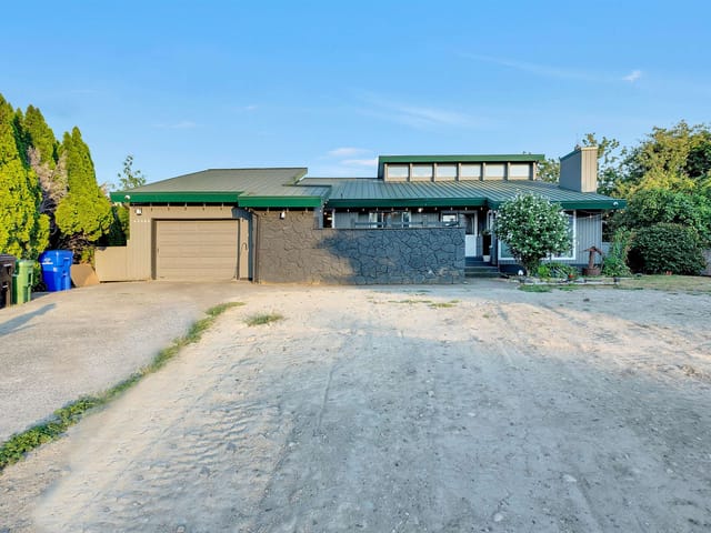 House for sale in Chilliwack, Chilliwack, 46446 Angela Avenue, 263174315 | Realtylink.org