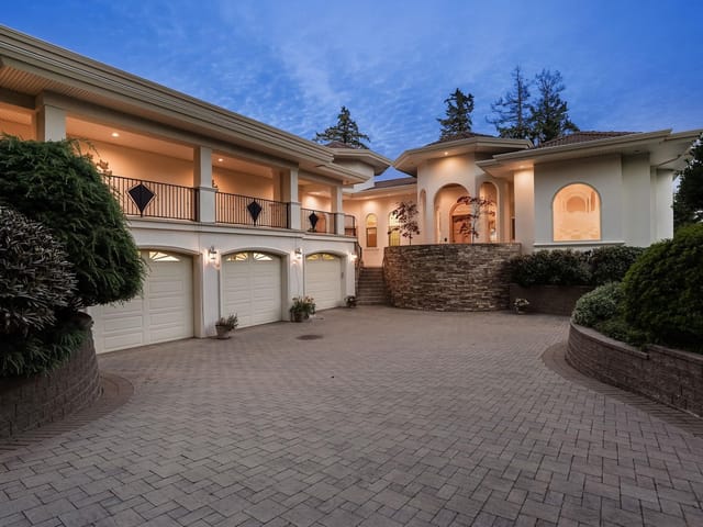House for sale in Surrey, South Surrey White Rock, 13464 13a Avenue, 263174316 | Realtylink.org