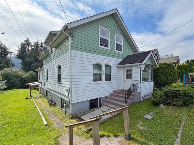 House for sale in Prince Rupert, Prince Rupert, 516 E 8th Avenue, 263174364 | Realtylink.org