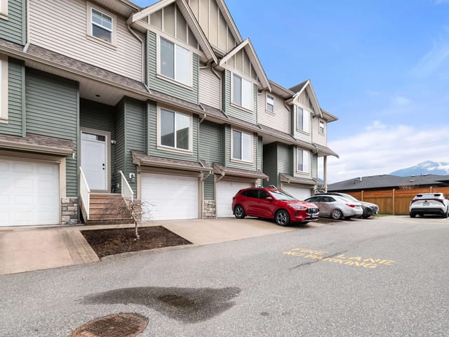 Townhouse for sale in Chilliwack, Sardis, 28 6498 Southdowne Place, 263174377 | Realtylink.org