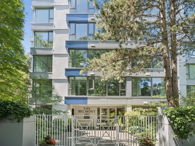 Apartment for sale in Vancouver, Vancouver West, 402 5425 Yew Street, 263174425 | Realtylink.org
