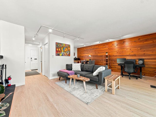 Townhouse for sale in North Vancouver, North Vancouver, 877 Old Lillooet Road, 263174448 | Realtylink.org