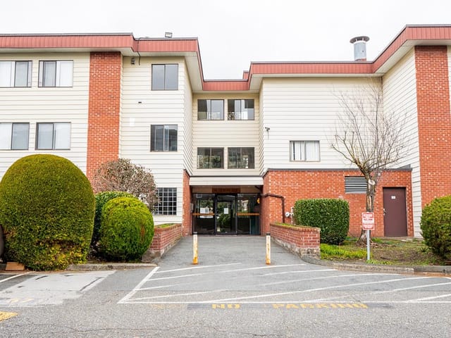 Apartment for sale in Abbotsford, Abbotsford, 341 1909 Salton Road, 263174459 | Realtylink.org