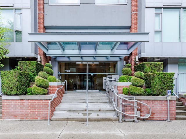 Apartment for sale in Vancouver, Vancouver West, 804 1133 Homer Street, 263174490 | Realtylink.org