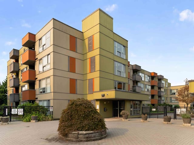 Apartment for sale in Maple Ridge, Maple Ridge, 403 12075 228 Street, 263174493 | Realtylink.org