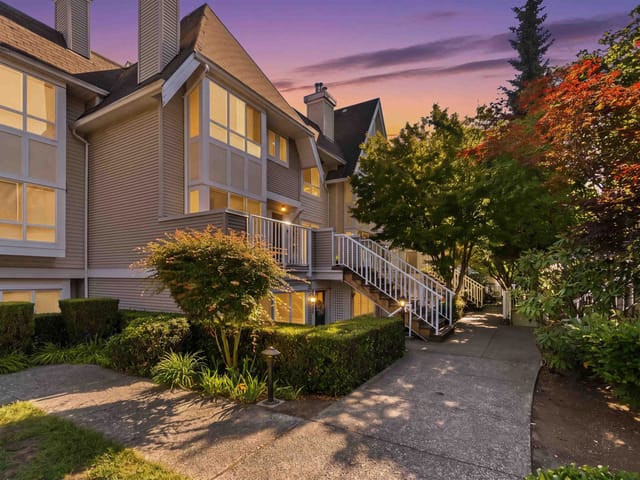 Townhouse for sale in Burnaby, Burnaby South, 13 6577 Southoaks Crescent, 263174547 | Realtylink.org