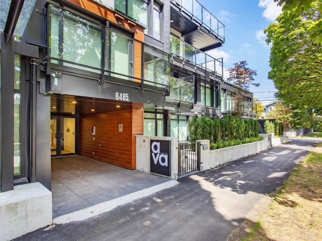 Apartment for sale in Vancouver, Vancouver West, 103 6485 Manitoba Street, 263174558 | Realtylink.org
