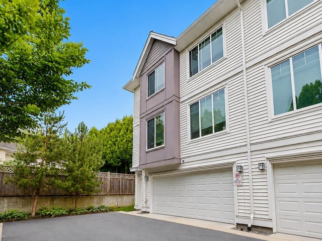 Townhouse for sale in Surrey, Surrey, 10 8033 166b Street, 263174585 | Realtylink.org