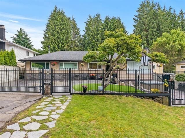House for sale in White Rock, South Surrey White Rock, 1360 Everall Street, 263174657 | Realtylink.org