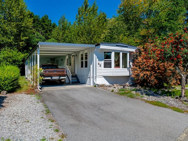 Manufactured Home for sale in Coquitlam, Coquitlam, 56 145 King Edward Street, 263174661 | Realtylink.org