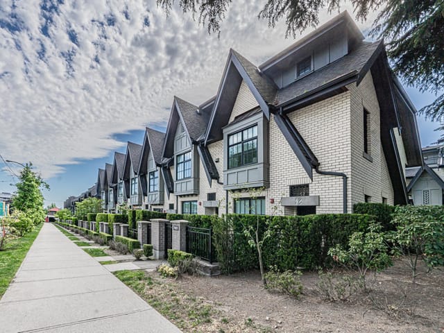 Townhouse for sale in Vancouver, Vancouver West, 7903 Oak Street, 263174738 | Realtylink.org