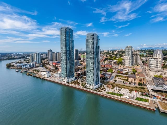 Apartment for sale in New Westminster, New Westminster, 3907 680 Quayside Drive, 263174753 | Realtylink.org