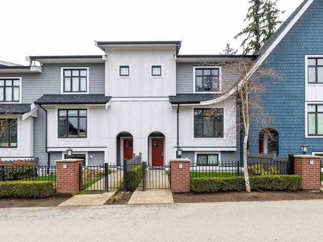 Townhouse for sale in Surrey, South Surrey White Rock, 63 15677 28 Avenue, 263174808 | Realtylink.org