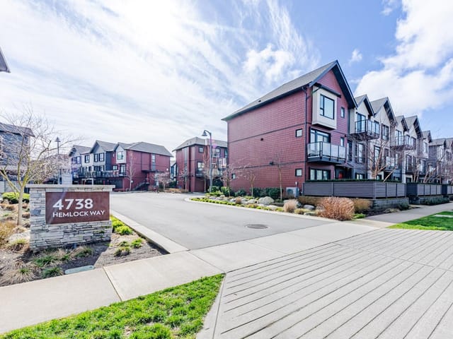 Townhouse for sale in Tsawwassen, Tsawwassen, 185 4738 Hemlock Way, 263174828 | Realtylink.org