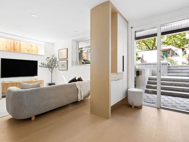 Townhouse for sale in Vancouver, Vancouver East, 2 2124 E 8 Avenue, 263174841 | Realtylink.org