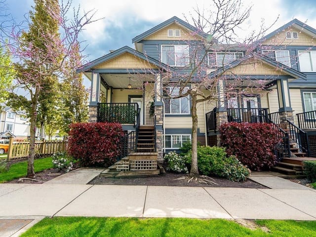 Townhouse for sale in Surrey, Cloverdale, 1 18818 71 Avenue, 263174853 | Realtylink.org
