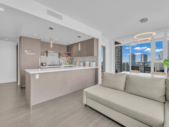 Apartment for sale in Burnaby, Burnaby South, 2007 6538 Nelson Avenue, 263174874 | Realtylink.org