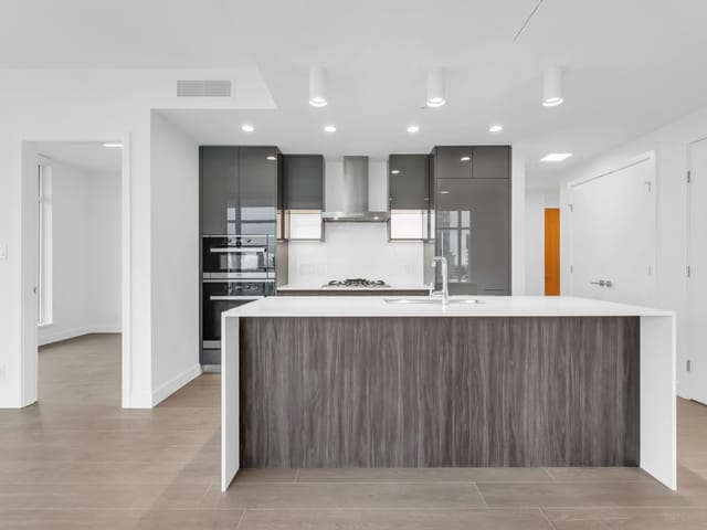 Apartment for rent in Burnaby, Burnaby South, 19xx 6511 Sussex Avenue, 263174905 | Realtylink.org