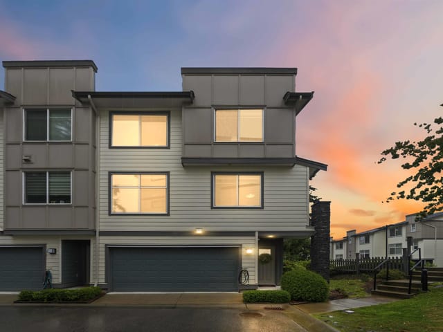 Townhouse for sale in Surrey, South Surrey White Rock, 39 15633 Mountain View Drive, 263174987 | Realtylink.org